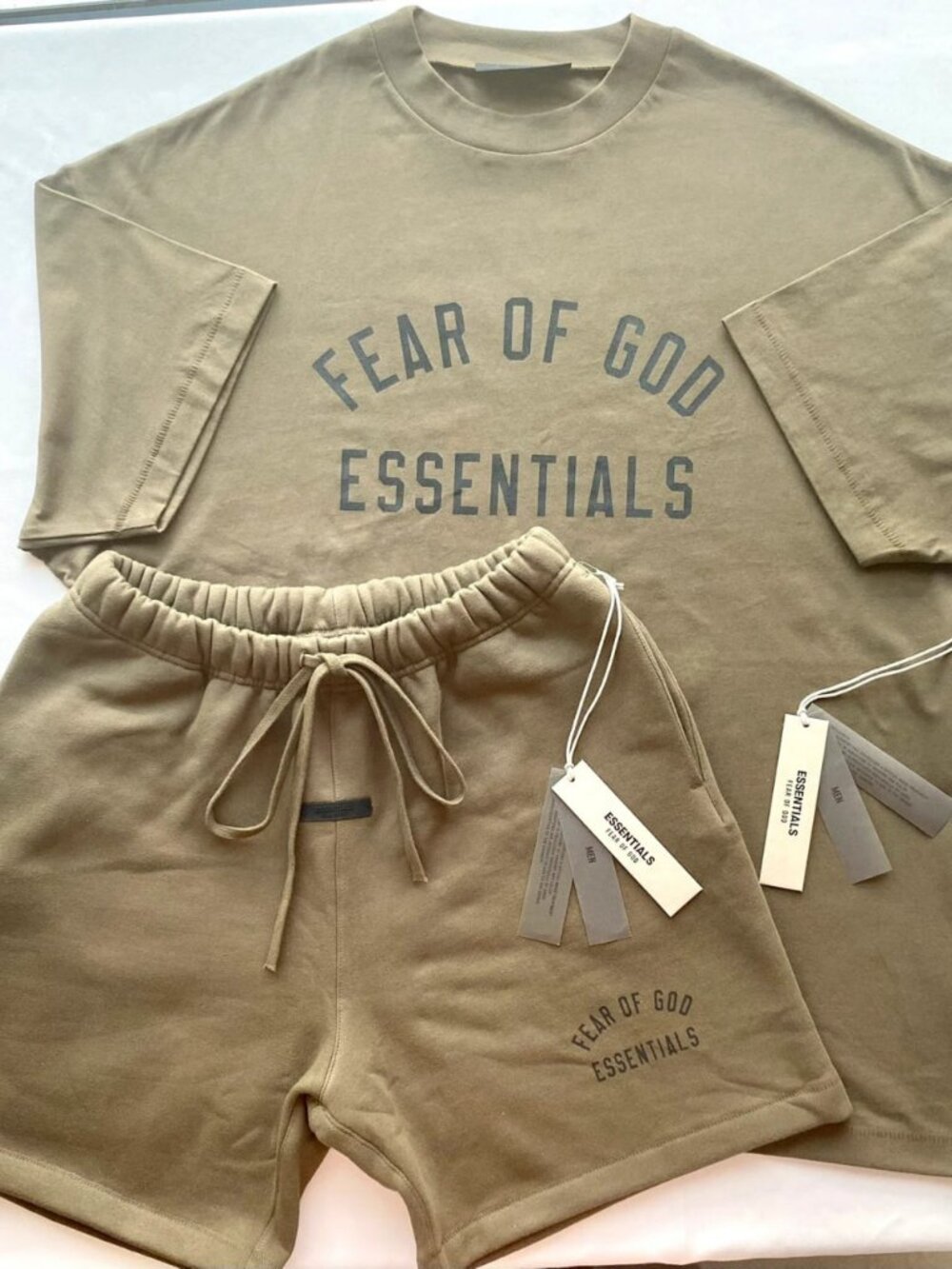 Fear of God Essentials Khaki T-Shirt & Shorts Set Men's M